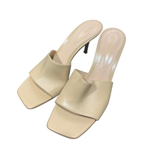 Gianvito Rossi Milan Cream Heel SZ 8.5 - Picture 1 of 8
